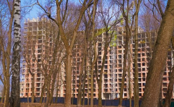 Омский и Азовский районы обеспечили рост темпов жилья в бывшей сибирской столице Омский и Азовский районы обеспечили рост темпов жилья в бывшей сибирской столице