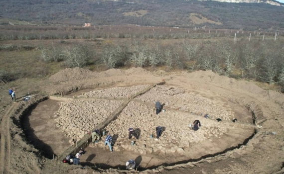 Глава Адыгеи рассказал о новом этапе проводимых в регионе археологических раскопок Глава Адыгеи рассказал о новом этапе проводимых в регионе археологических раскопок