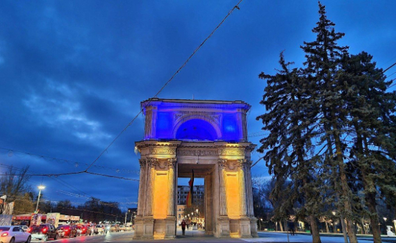 Мартынов: В Молдавии сохраняются только формальные атрибуты демократии Мартынов: В Молдавии сохраняются только формальные атрибуты демократии