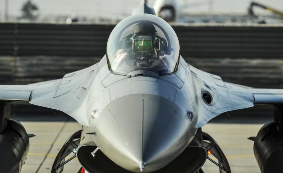 Эксперт: США создали плацдарм для вторжения на иранский остров Харк Эксперт: США создали плацдарм для вторжения на иранский остров Харк